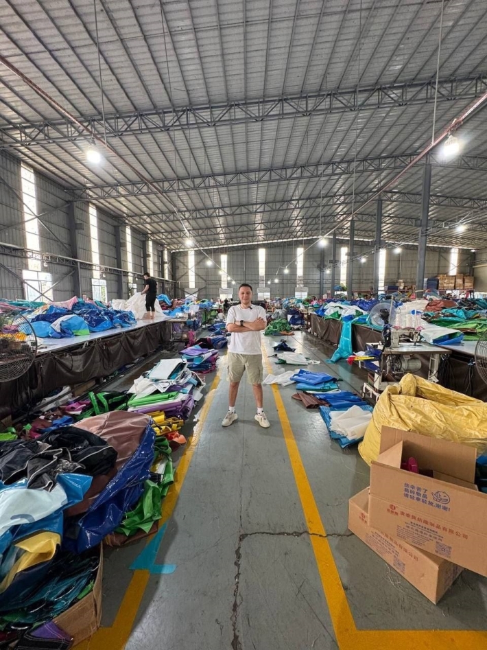 Почему стоит покупать надувной батут у надёжного российского поставщика, а не напрямую в Китае?