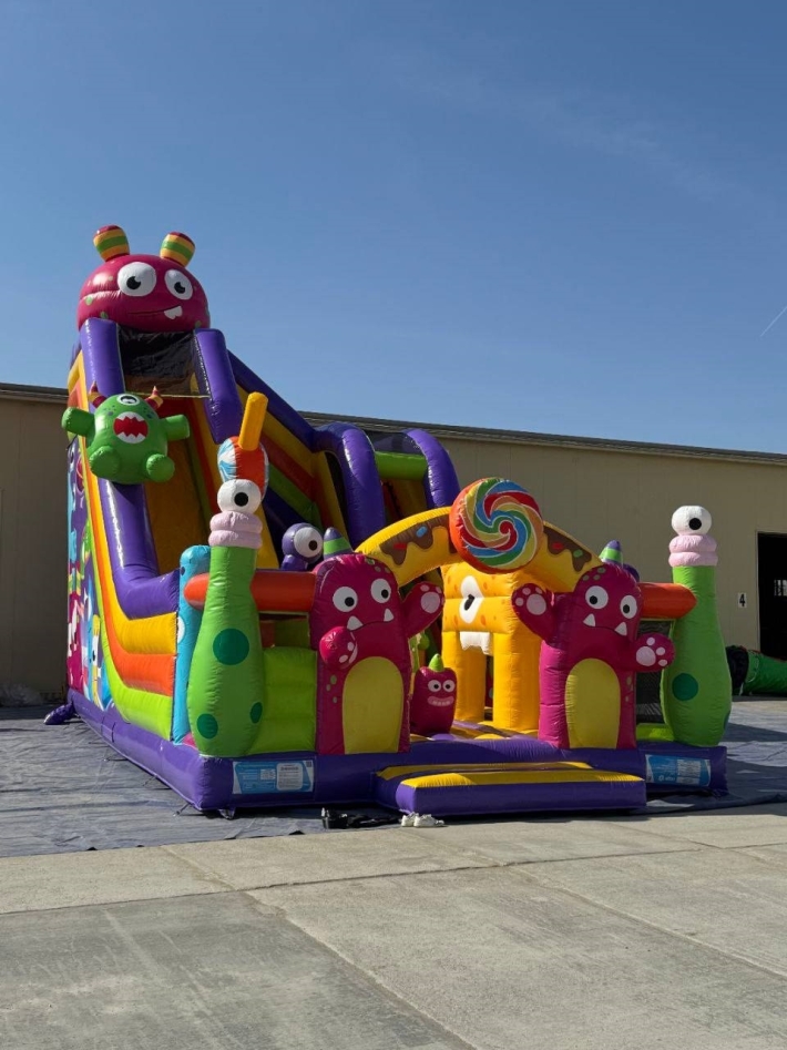 Что выгоднее: открыть кофейню или выбрать бизнес на батутах?