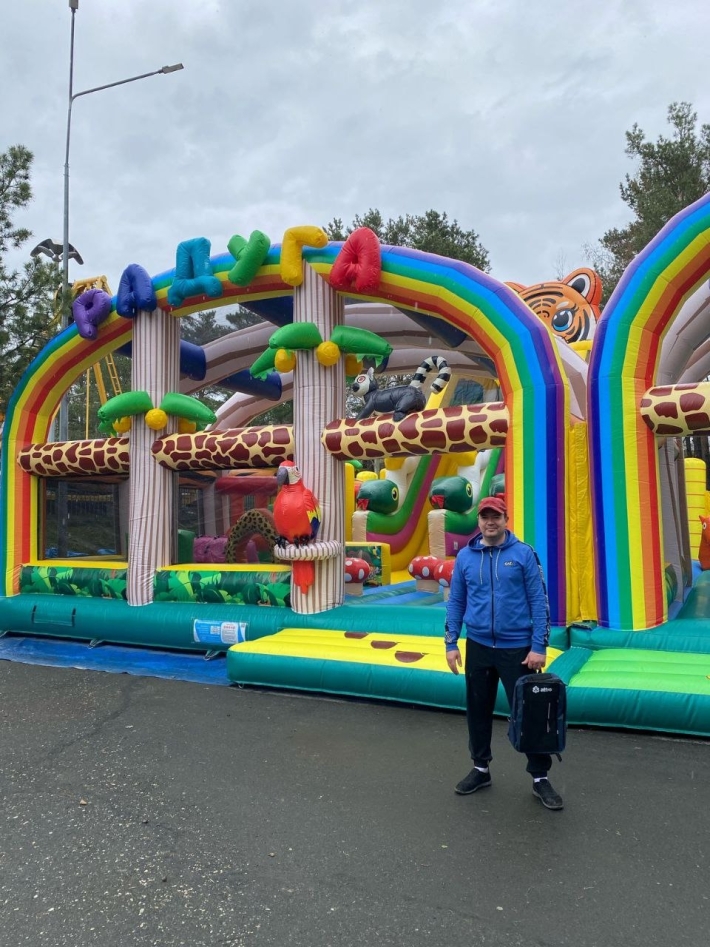 Кейс «Радуга Парк»: как батут от Аттро стал семейным аттракционом №1 в городе