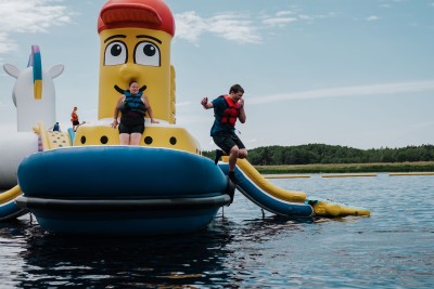 Надувная зона отдыха на воде "Корабль" 9*6,8*3,5 м    