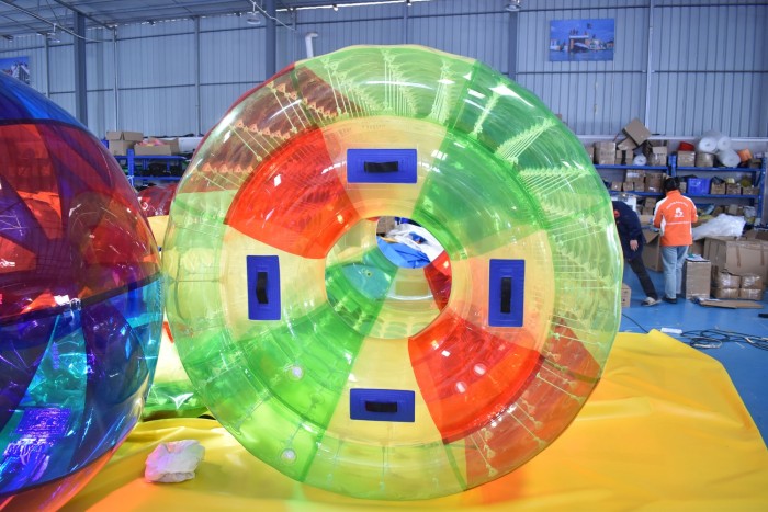 Водный роллер ТПУ 2,5*2*2м