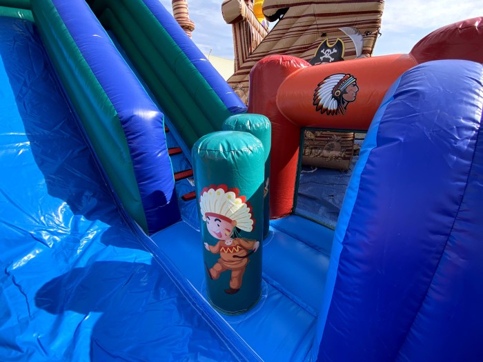 Надувной батут "Индиан" 7*4*5 м