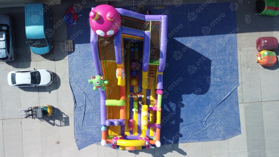 Надувная горка 