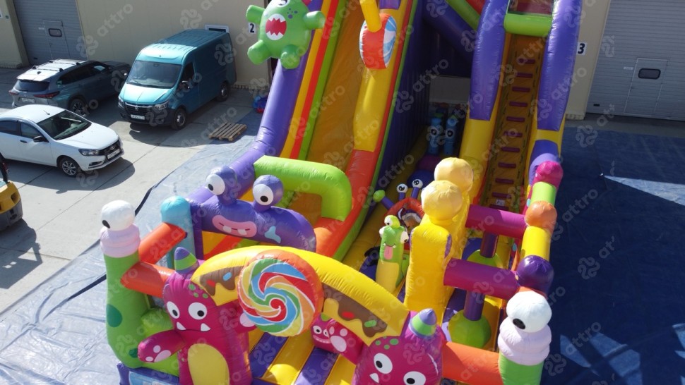 Надувная горка 
