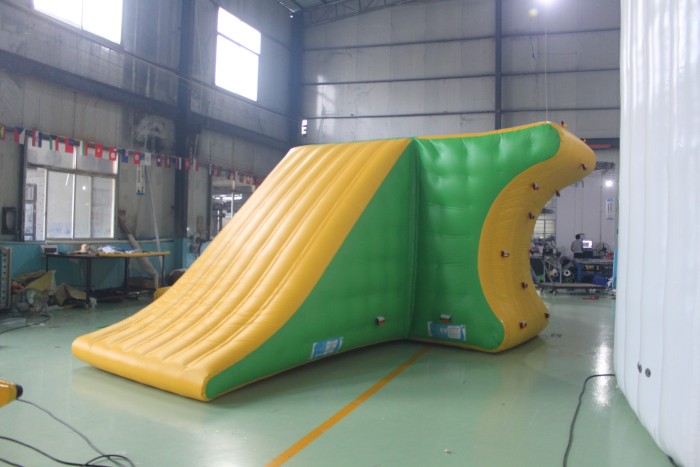 Надувной аквапарк "Спорт парк 60" 25*24 м