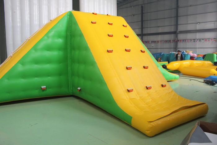 Надувной аквапарк "Спорт парк 60" 25*24 м