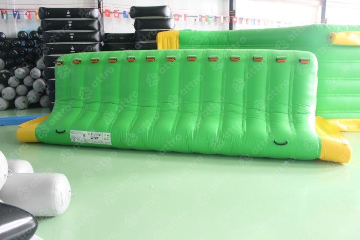 Надувной аквапарк "Спорт парк 60" 25*24 м