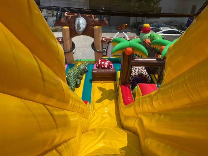 Надувной батут «Сафари», 12*9,5*7 м