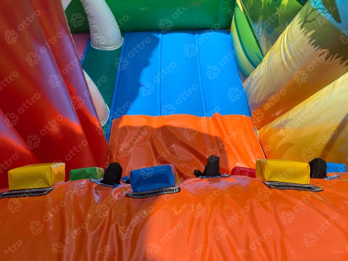 Надувной батут «Сафари», 12*9,5*7 м