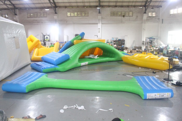 Надувной аквапарк "Спорт парк 30" 22,7*12,3*3 м