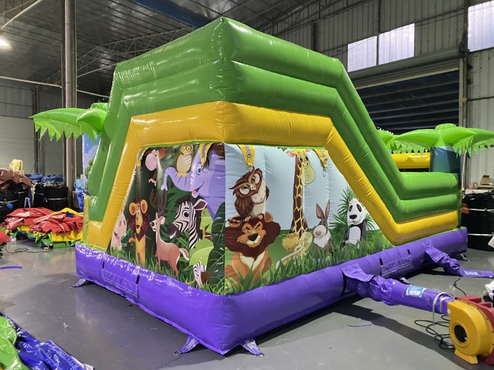 Надувная горка "Сафари Джунгли" 6,5*3,5*3 м
