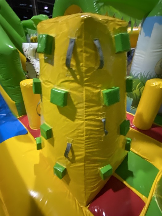 Надувная горка "Сафари Джунгли" 6,5*3,5*3 м