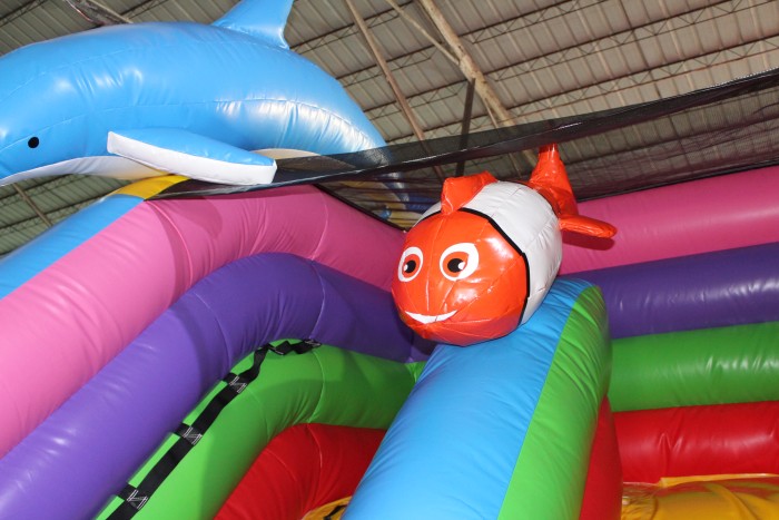 Надувная горка "Подводная жизнь" 6*3*3,9 м