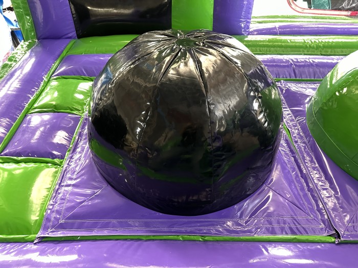 Надувная горка "Парк монстров" 18*9*5,5 м