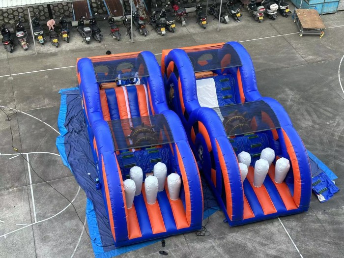 Надувная полоса препятствий "Пиратский корабль" 10*3*3 м