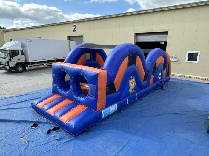 Надувная полоса препятствий "Пиратский корабль" 10*3*3 м