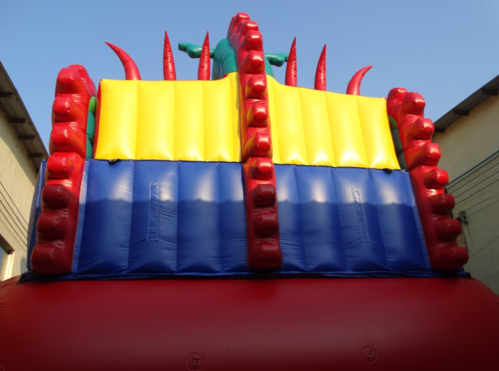 Надувная горка "Дракон" 12*7*8,5 м