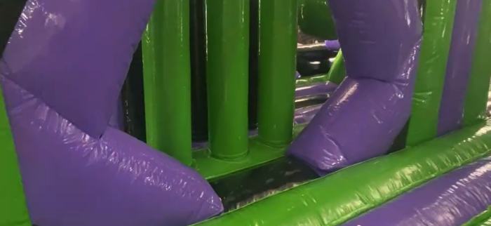 Надувная горка "Парк космоса" 18*12*5,4 м 