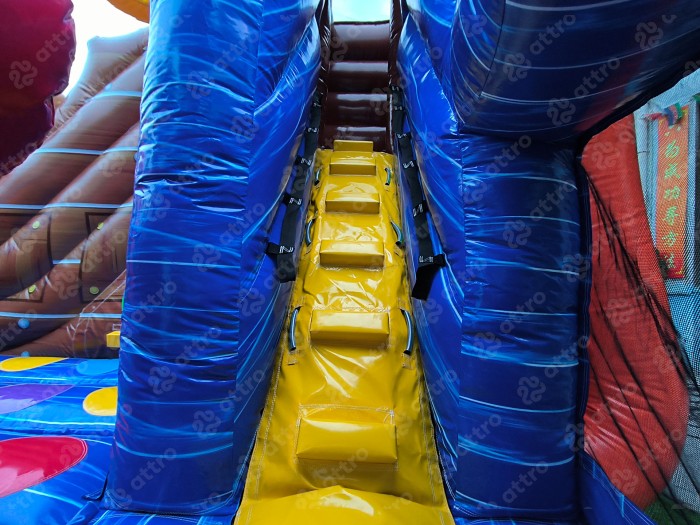 Надувной батут "Пиратская гавань" 8,5*7*5,3 м