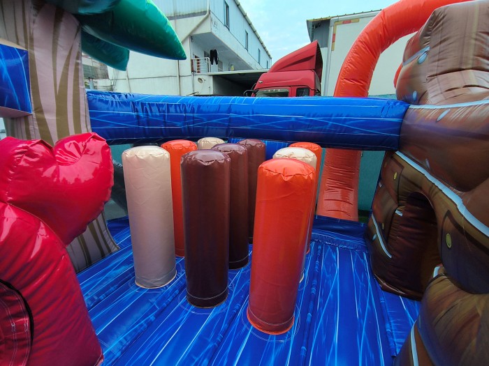 Надувной батут "Пиратская гавань" 8,5*7*5,3 м