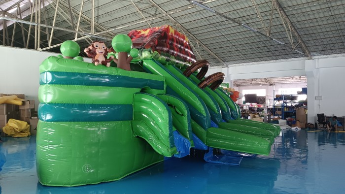 Надувной аквапарк "Пристань Джунгли" 20*15*8,6 м