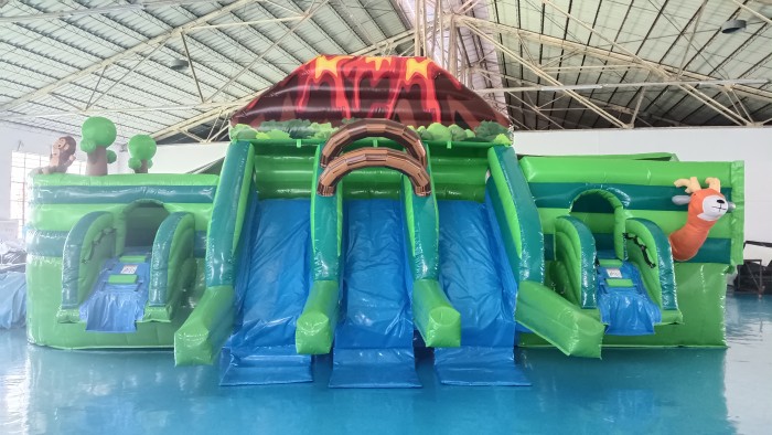 Надувной аквапарк "Пристань Джунгли" 20*15*8,6 м