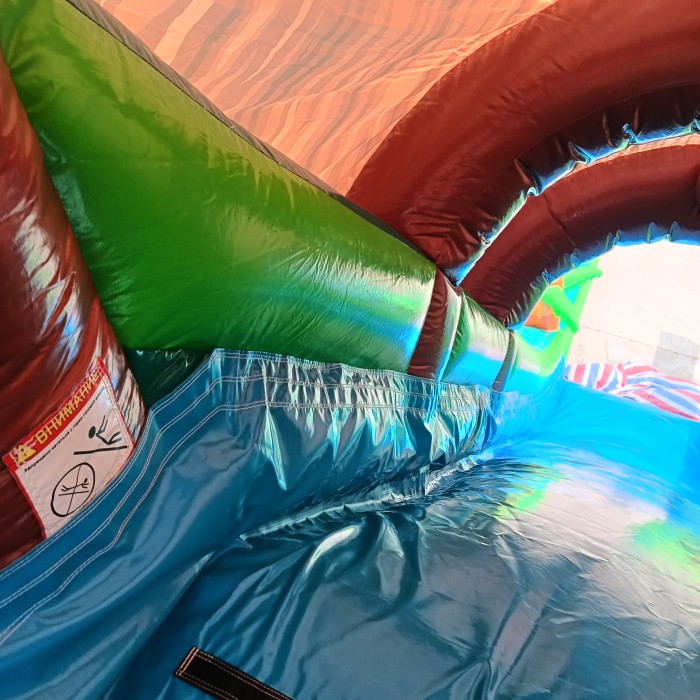 Надувной аквапарк "Пристань Джунгли" 20*15*8,6 м