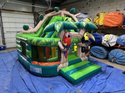 Надувной батут "Тропический лес" 5*4,5*4,2 м  