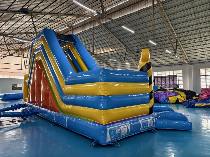 Надувная горка "Миньоны в лесу" 9*4*4,5 м