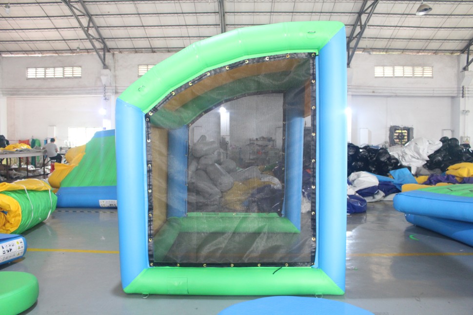 Надувной пляжный тент 