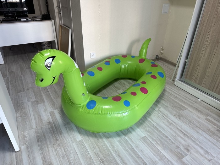 Надувной борт для бамперной лодочки