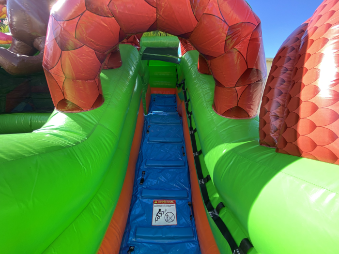 Надувная горка "Жираф и зебра" 8*7*6,3 м