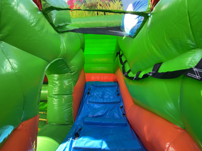 Надувная горка "Жираф и зебра" 8*7*6,3 м