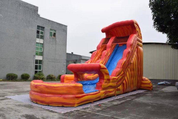 Надувная водная горка "В джунглях 3" 10*3,6*6 м