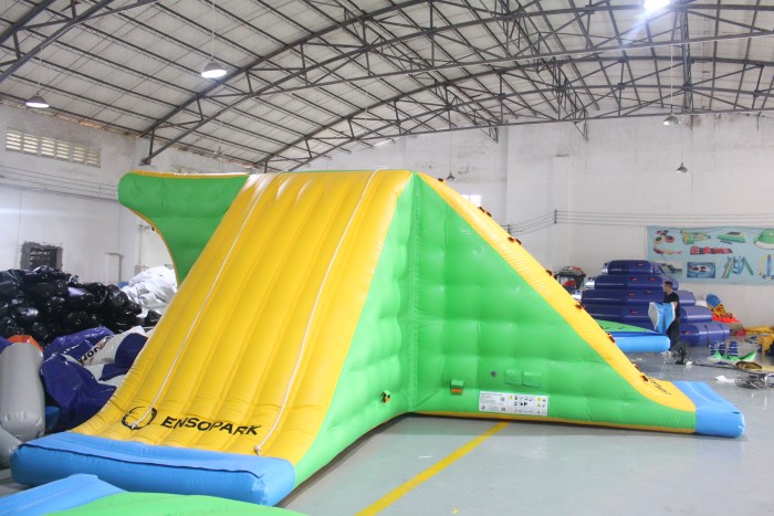 Модуль аквапарка «Башня XXL» 9*7,5*3 м