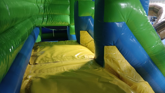 Надувной аквапарк "Пристань Тропики большая" 28*15*8,6 м