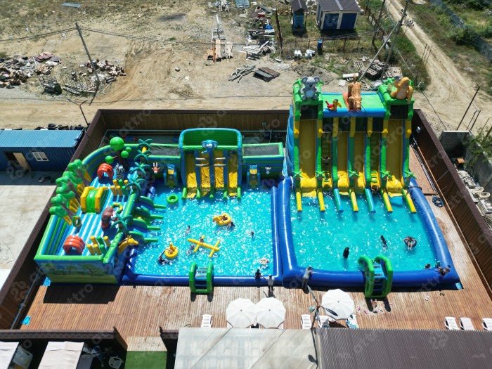 Надувной аквапарк "Пристань Тропики большая" 28*15*8,6 м