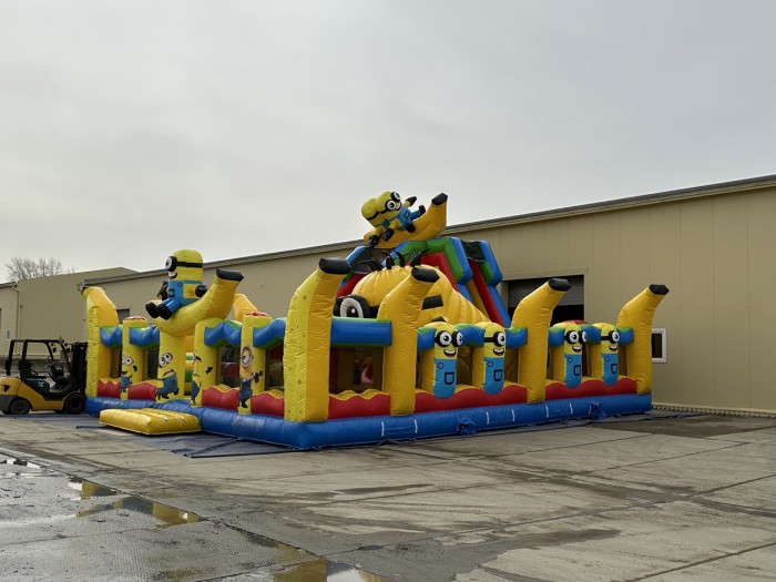 Надувной батут "Бананас" 12*10*8 м