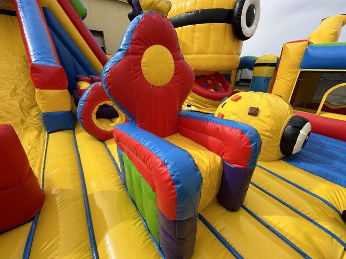 Надувной батут "Бананас" 12*10*8 м