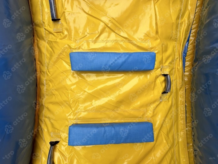 Надувной батут "Бананас" 12*10*8 м