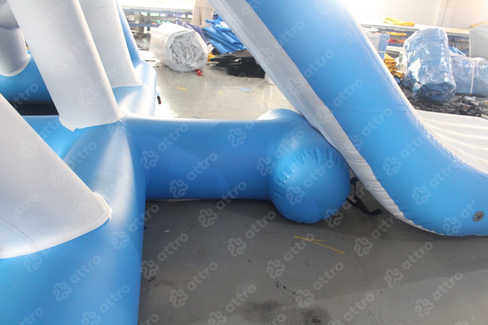 Надувная водная горка 