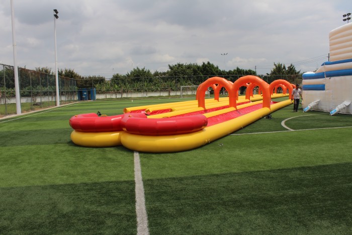 Надувная водная горка "Турбо" герметичная 2 полосы