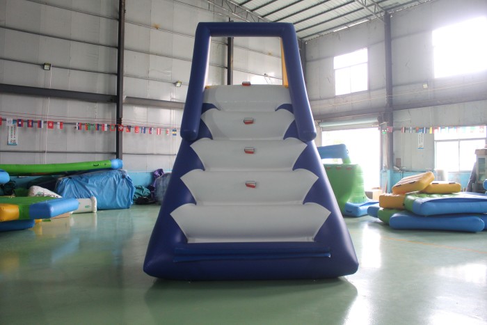 Надувная водная горка "Саммит Малая" 6,6*2,7*4 м 