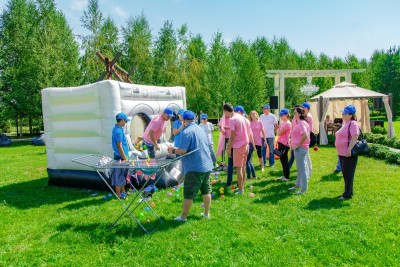 Надувной батут "Большая стирка" 4*2,5*2,5 м