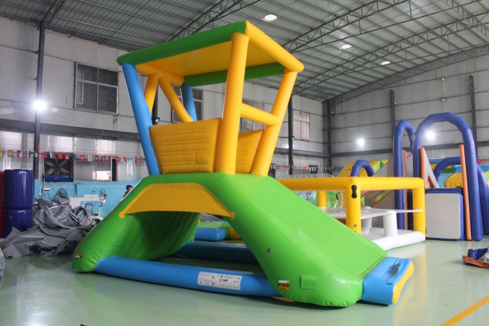 Надувной аквапарк "Спорт парк 65" 36*28*3 м