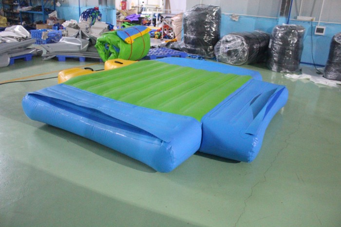 Надувной аквапарк "Спорт парк 65" 36*28*3 м