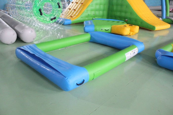 Надувной аквапарк "Спорт парк 65" 36*28*3 м