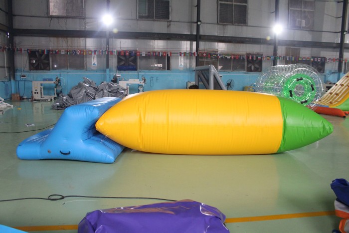 Надувной аквапарк "Спорт парк 65" 36*28*3 м