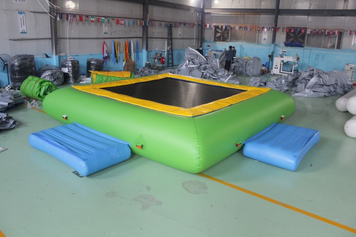 Надувной аквапарк "Спорт парк 65" 36*28*3 м