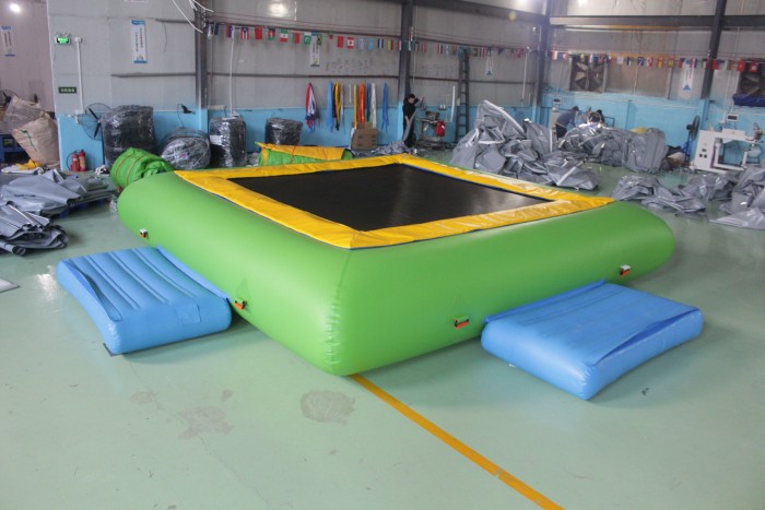 Надувной аквапарк "Спорт парк 65" 36*28*3 м